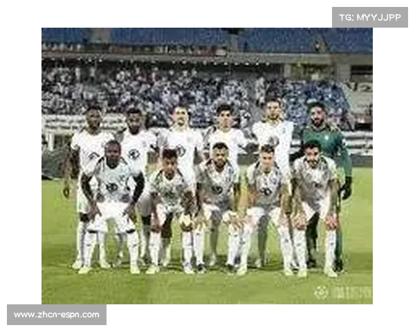 森林五后卫体系分析：如何通过密集防守限制对手